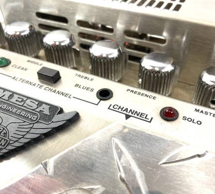 MESA BOOGIE V-TWIN PRE-AMP PEDAL 2